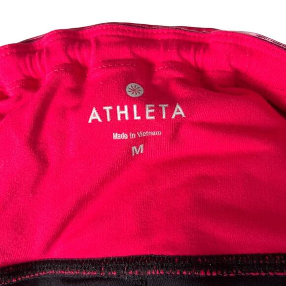 Athleta Size Medium Nylon Red Run Breathable Skort - Picture 5 of 6